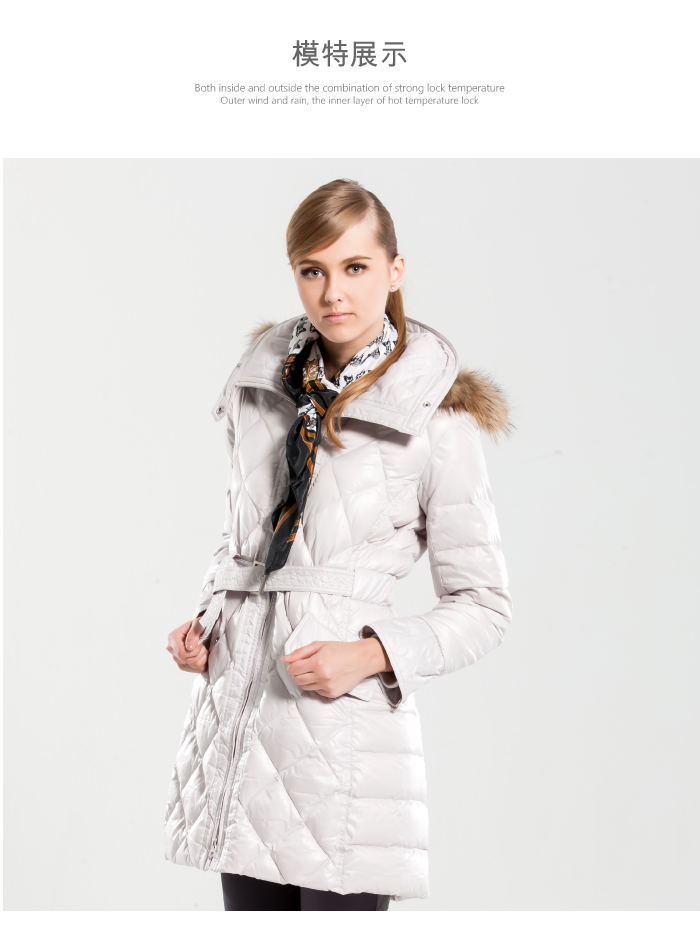 模特展示Both inside and outside the combination of strong lock temperatureOuter wind and rain, the inner layer of hot temperature lock